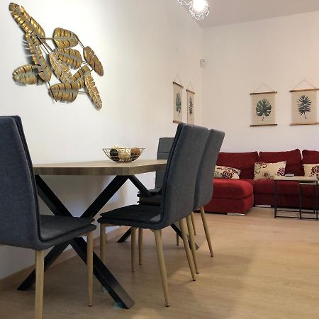 Apartamentos Iglesia De Santiago Jerez de la Frontera Luaran gambar