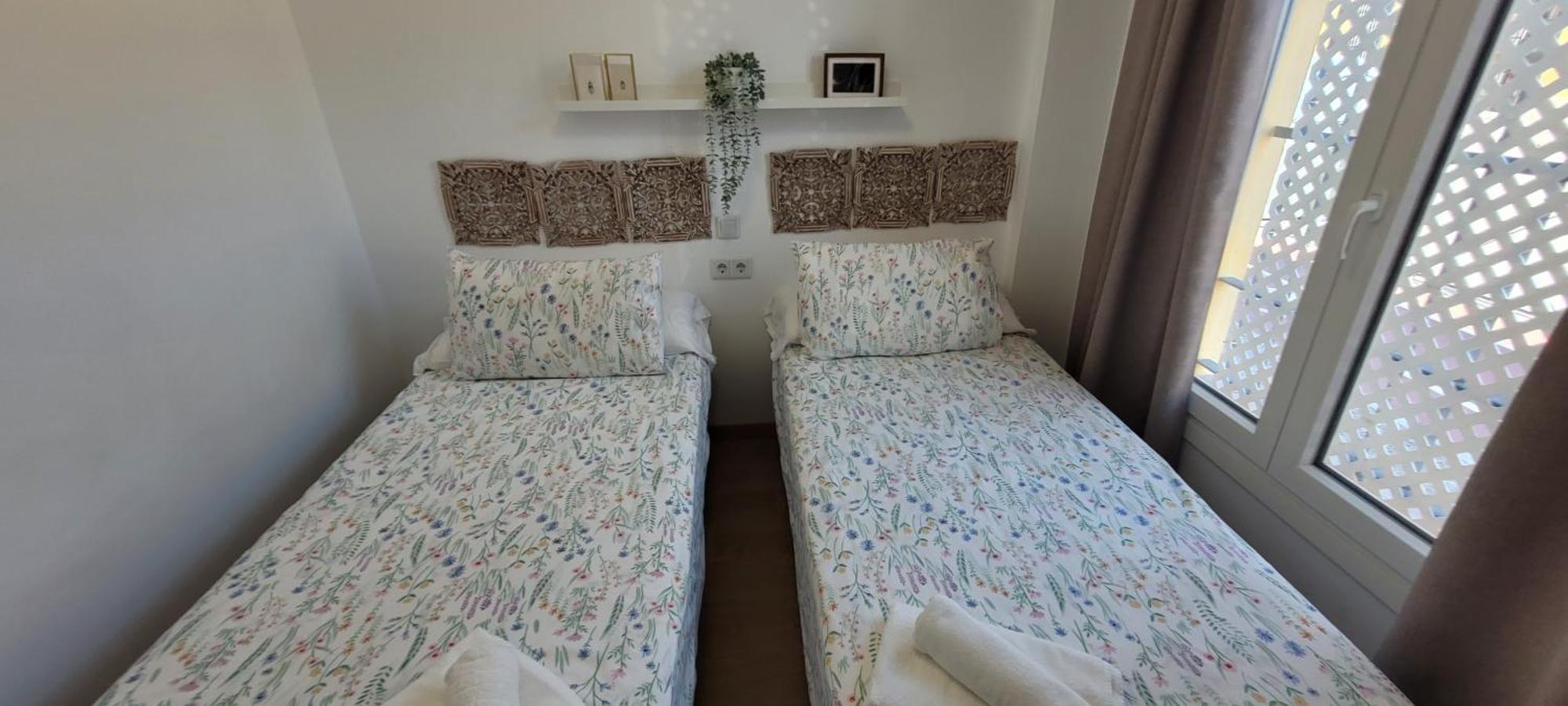 Apartamentos Iglesia De Santiago Jerez de la Frontera Luaran gambar